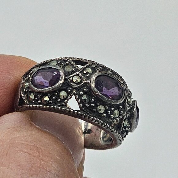 Vintage Sterling Purple Stone Marcasite Ring Intricate Filigree Design Sz 7 - Picture 8 of 9